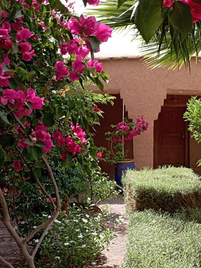 Auberge Bassou Nkob Exterior foto